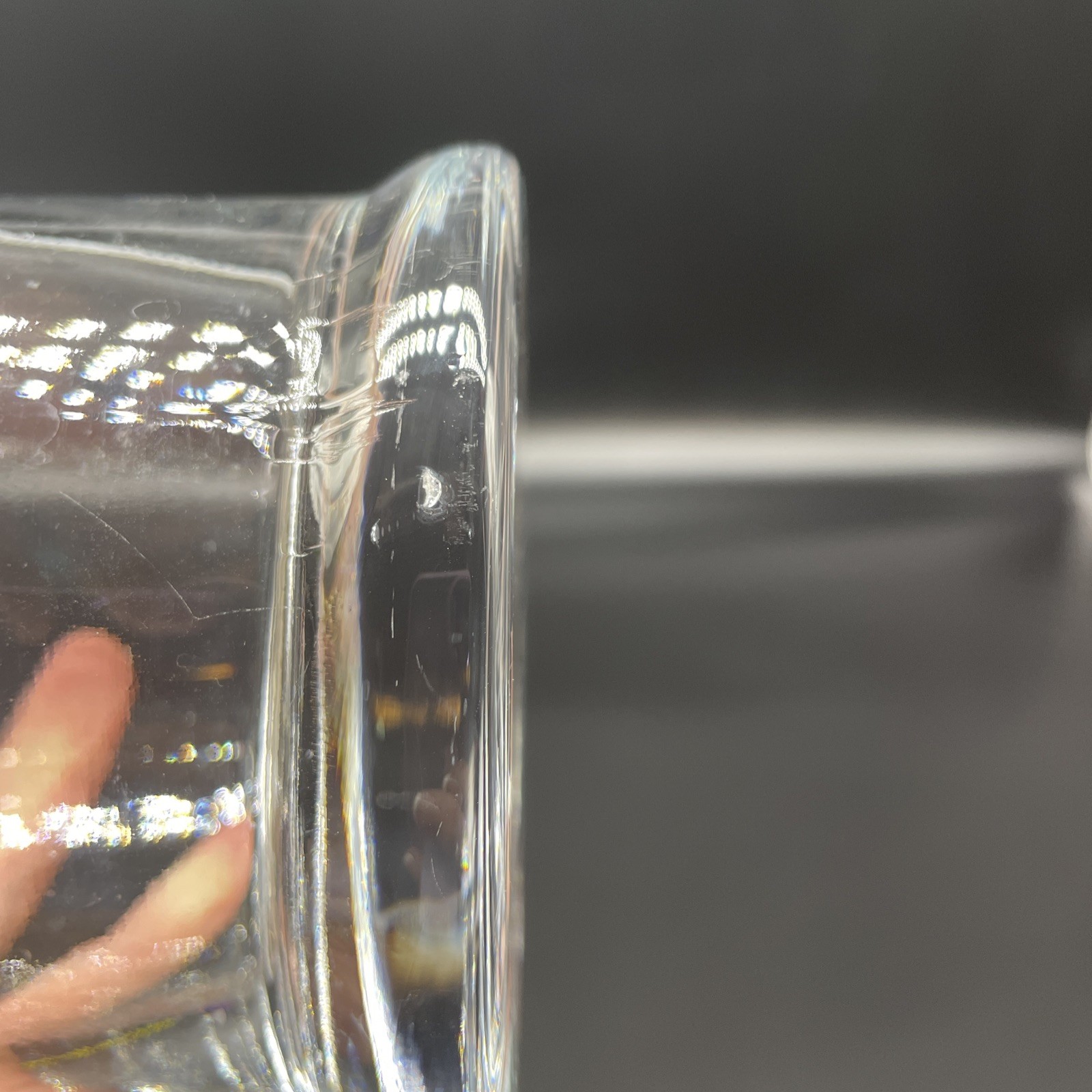 La Rochere Bee Carafe France Crafted 34oz Embossed Bee Clear 11” READ