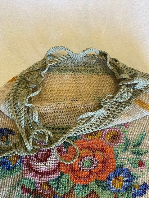 Antique Floral Pattern Beaded Drawstring Bag, Exc… - image 4