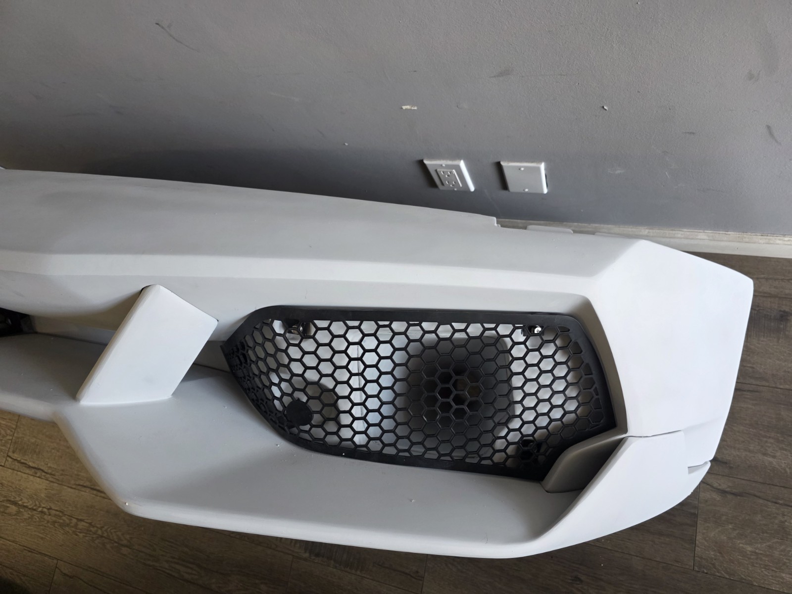 LAMBORGHINI MURCIELAGO LP670 SV FRONT BUMPER 