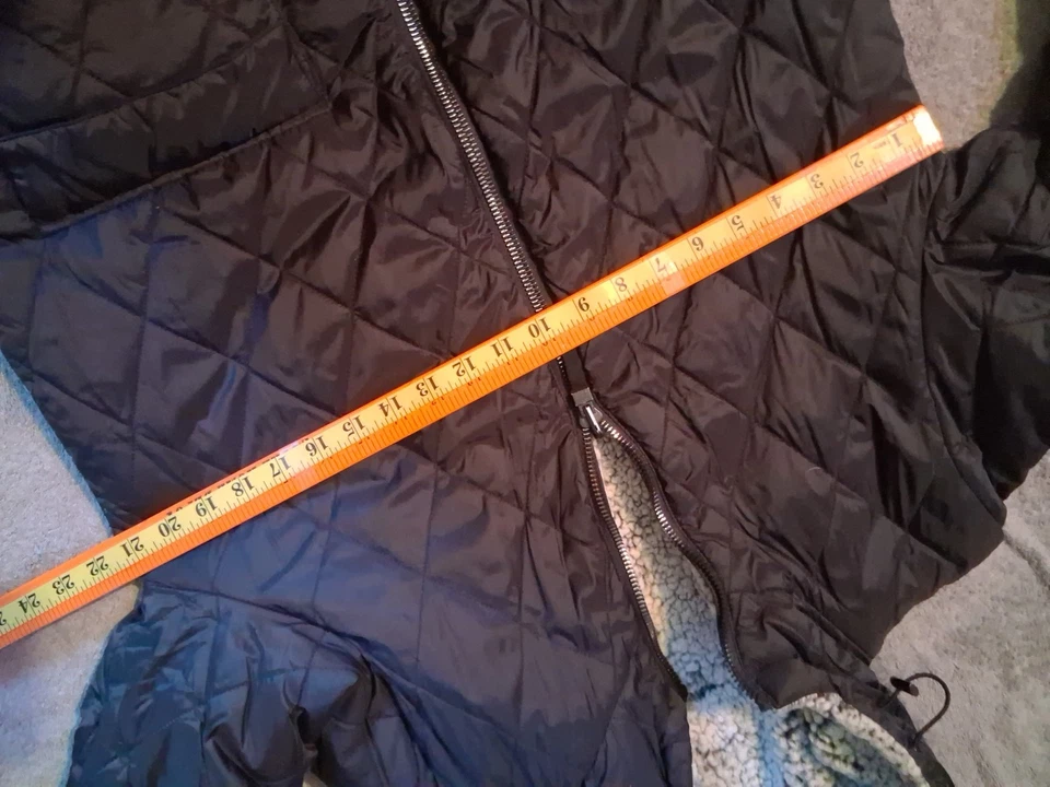 Free Country Black Puffy Hooded Reversable Jacket Womens L Furry - Image 4 of 4