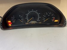 1999 Mercedes W210 E320 184k Speedometer Instrument Cluster 2105404348 Oem 1999 Mercedes W210 E320 184k Speedometer Instrument Cluster 2105404348 Oem