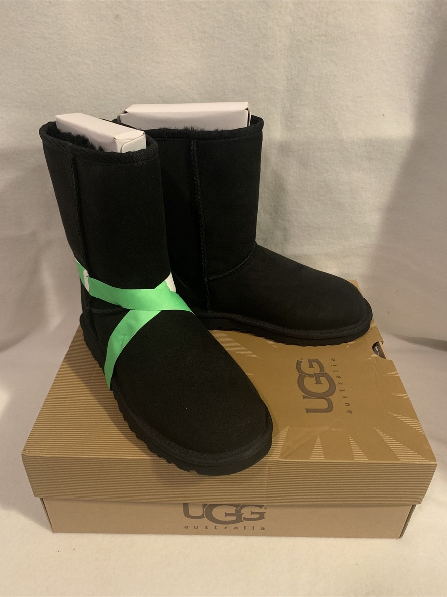 UGG Australia Classic Short Black 5825 BOOTS Womens 6 for sale