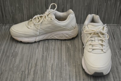 brooks white walking shoes