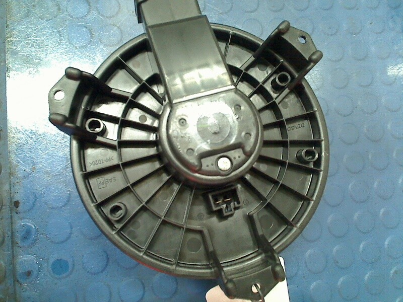 2008 Honda Civic (FA/FD) HEATING FAN ENGINE 5027253240 eBay