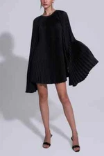 L'idee Palais Mini Dress Noir Designer Lidee Pleated Size (US) 4, 6, 8, 10