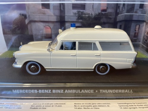 MERCEDES BENZ BINZ AMBULANCE #94 James Bond Collection Model THUNDERBALL DieCast - Picture 3 of 7