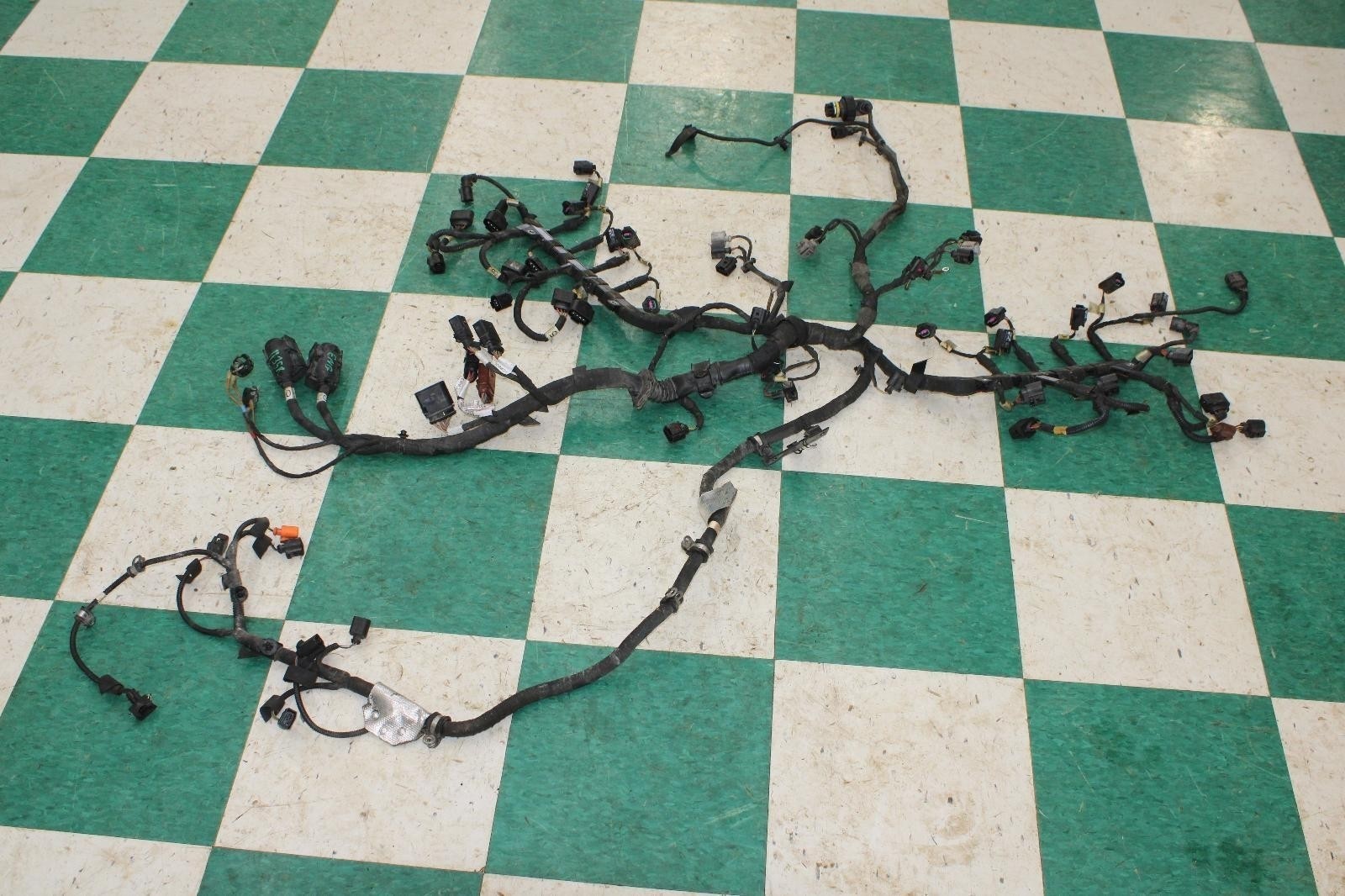 Bentley Flying Spur 2013-2018 Engine wiring harness