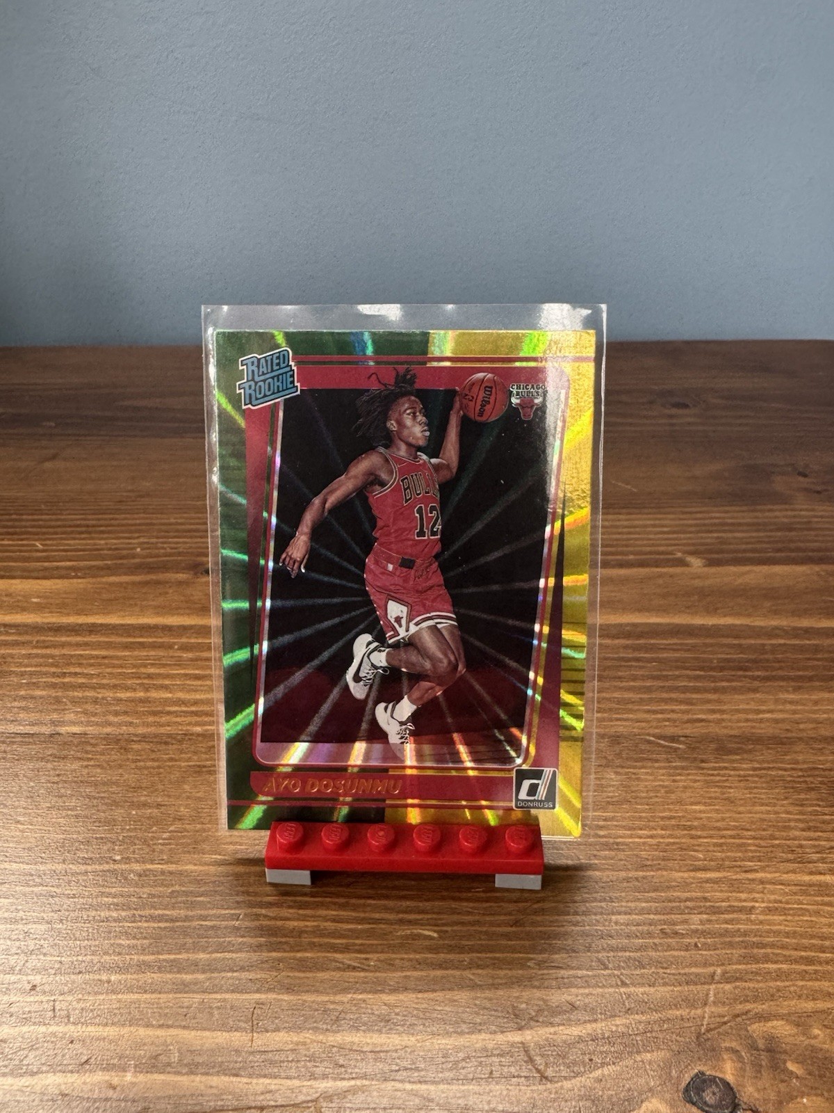 2021-22  Donruss - Rated Rookie Ayo Dosunmu #221 Holo Green & Yellow Laser 