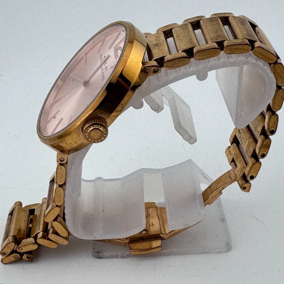 Женские кварцевые часы Marc Jacobs MBM3042 50 м розовое золото сталь новый аккумулятор 6,25 дюйма - Изображение 4 из 4