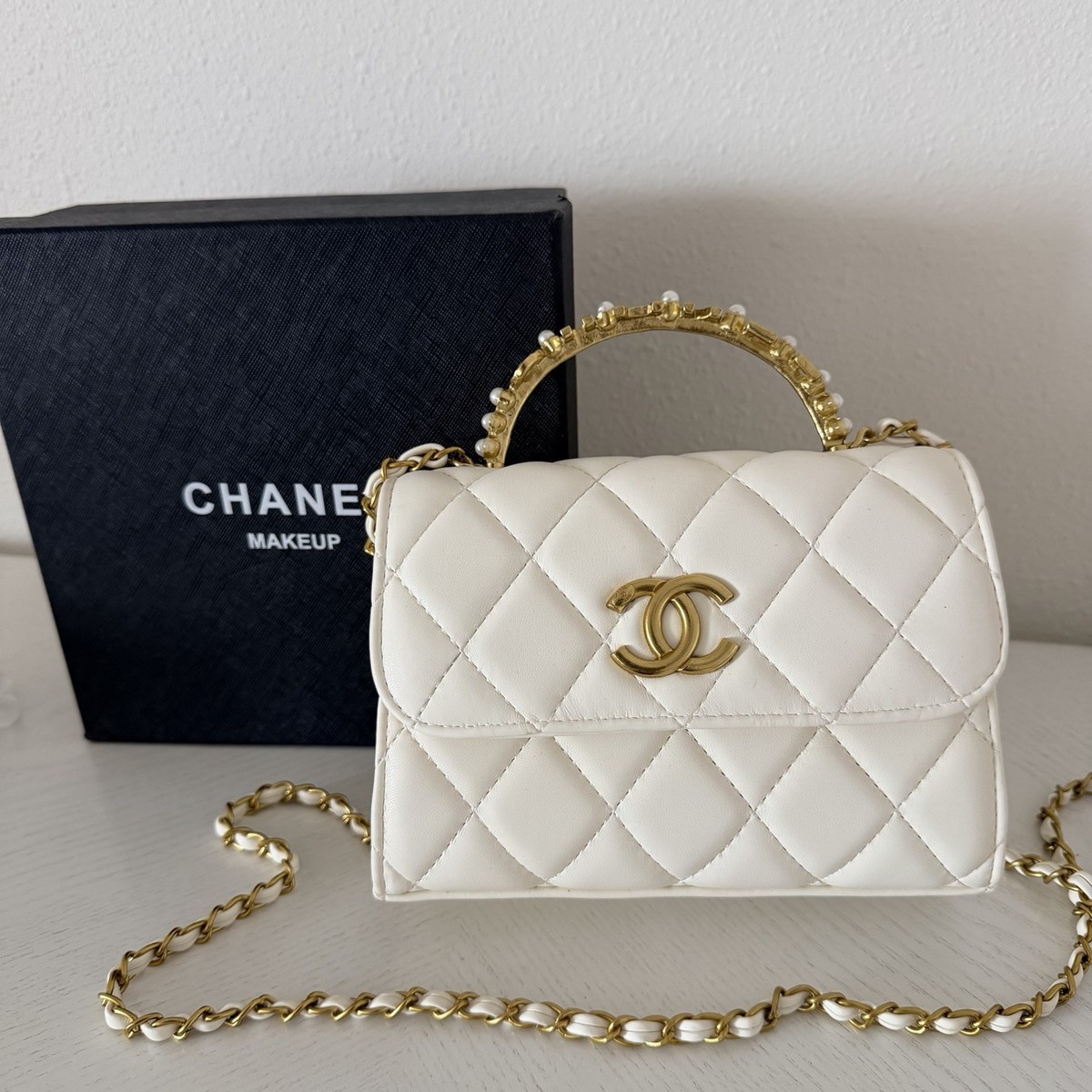 CHANEL GWP White Quilted Flap Bag Mini Chain Strap Top Handle Gold