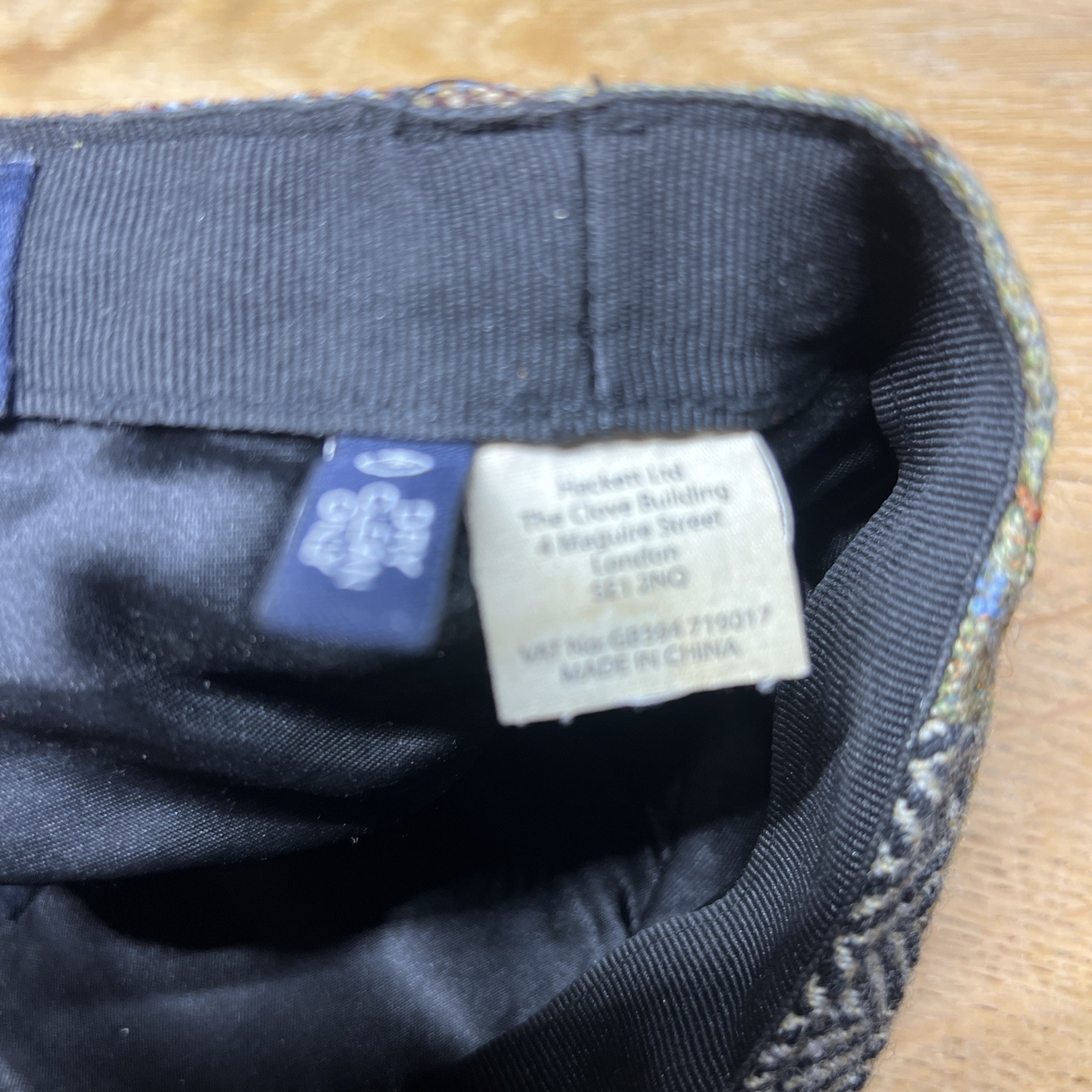 Rare Hackett Mixed Patchwork Tweed Cap/Horse & Ho… - image 10