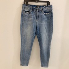 Judy Blue Slim Fit Medium Wash High-Rise Slight Distressed Jeans Women's 13/31