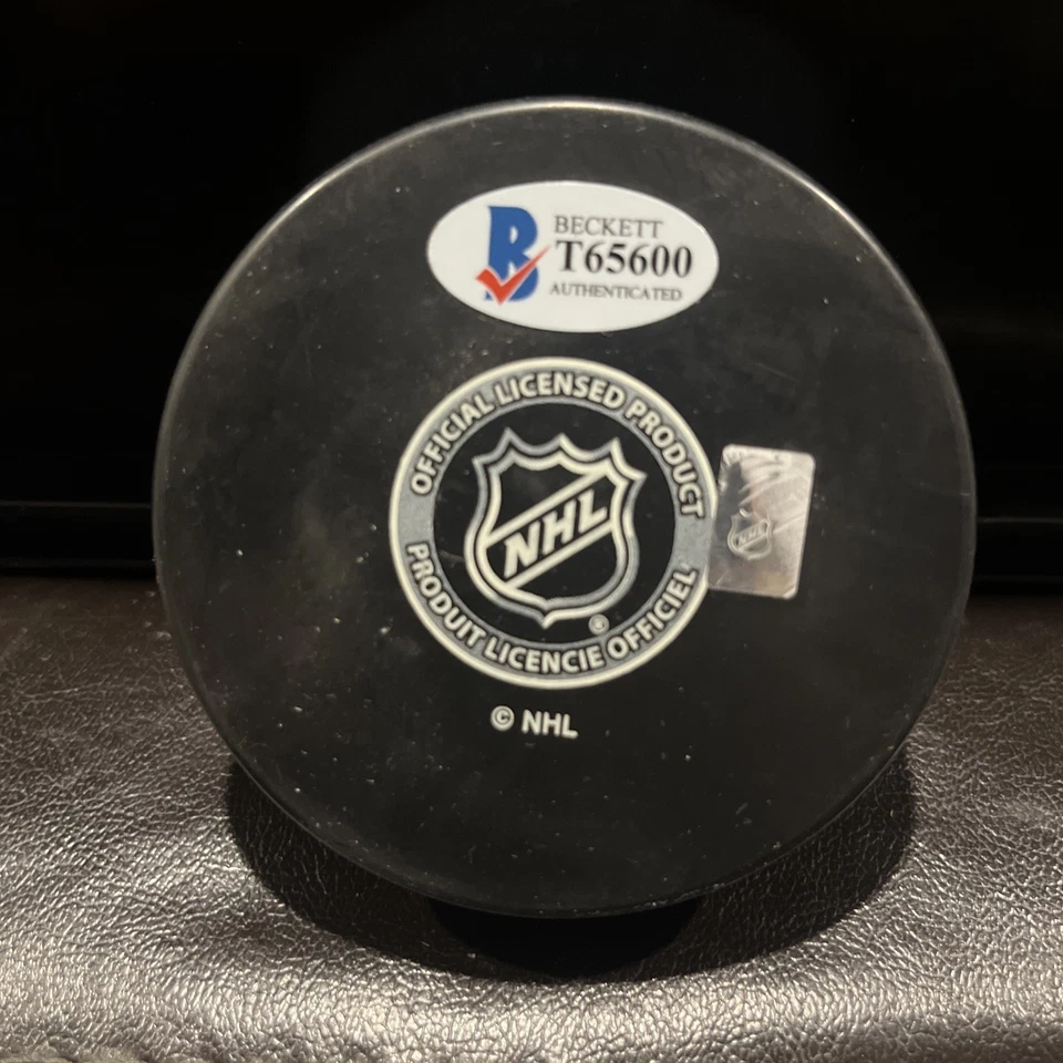 Disco de hockey firmado por Wayne Simmonds New Jersey Devils Logo All Star NHL Foto 2 de 2