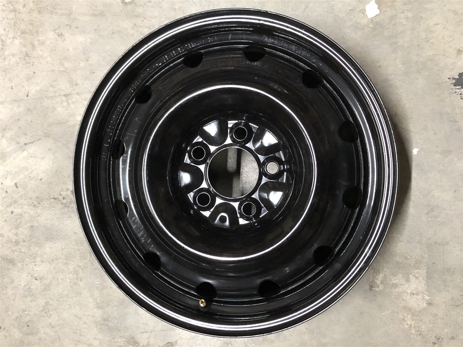 Vision SW60-6665B39JG16 Inch 5x4.5 Wheel Rim SW60 Snow 16X6.5 +38 Black