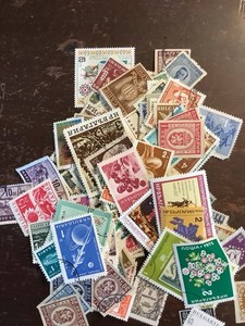 BULGARIA POSTAGE STAMP ASSORTMENT 400 PLUS MINT AND USED