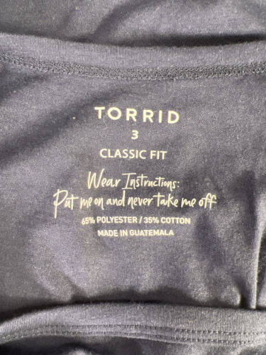 NEW Torrid Women’s Navy Blue Classic Fit Short Sleeve V-Neck T-Shirt - Plus 3X - Picture 3 of 4