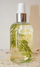 CUCCIO BOTANICALS UPLIFT  BODY OIL  EUCALALPYUS/MONTANA FLOWER 3.7 OZ.