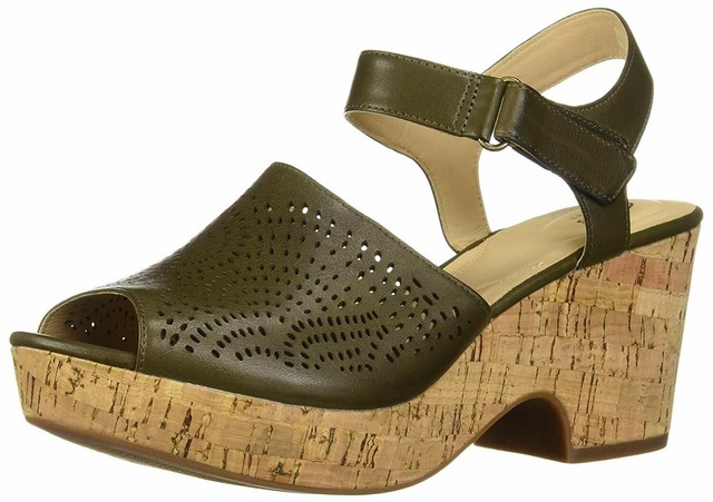 clarks women's delana nila platform