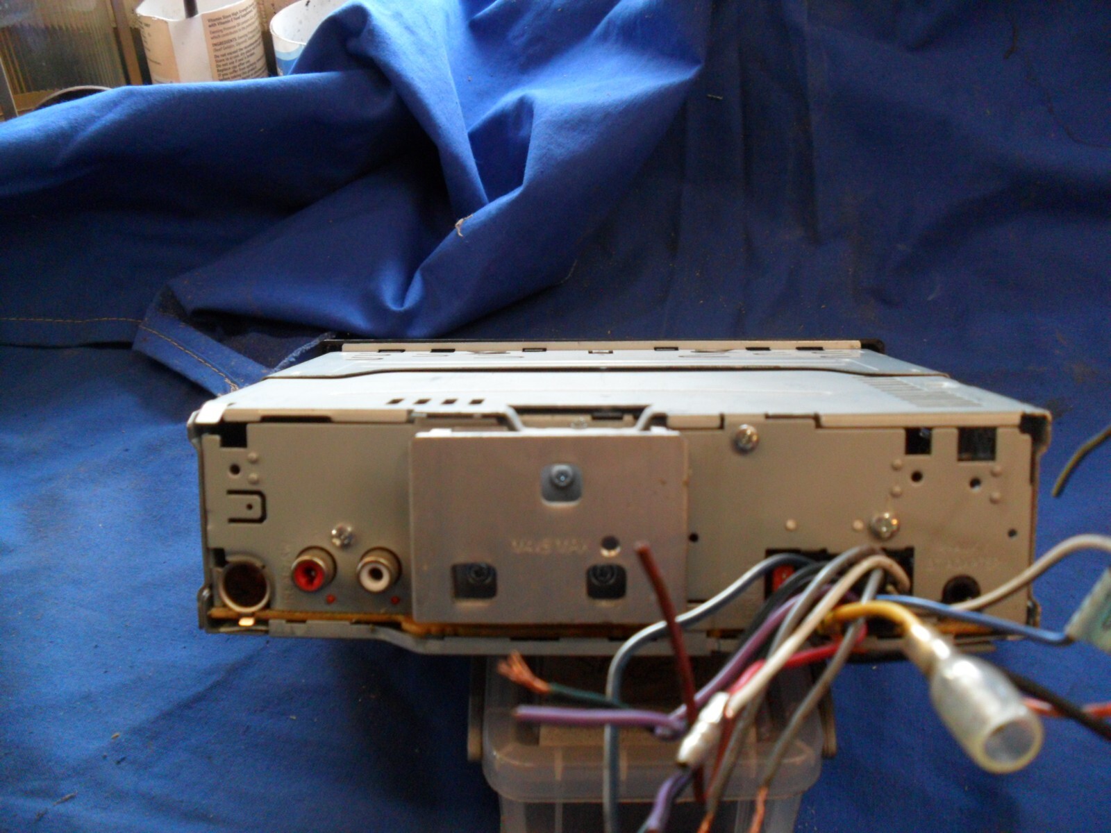 JVC KDR 432 Car CD Player With Radio eBay