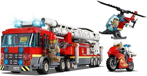 Lego City Town 60216 DOWNTOWN FIRE BRIGADE Building Truck Crane Helo NEW SEALED - Picture 8 of 10