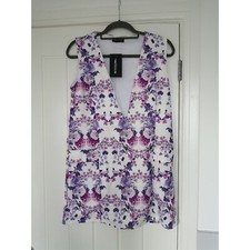 Pretty Little Thing Lilac Floral Dress Size 6  plunging neckline FREE POST 