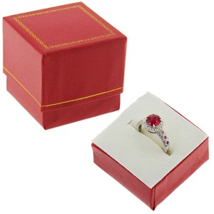 red engagement ring box