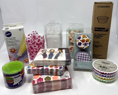 Party Baking Supplies Lot Cupcake Liners Bags Napkins Decor