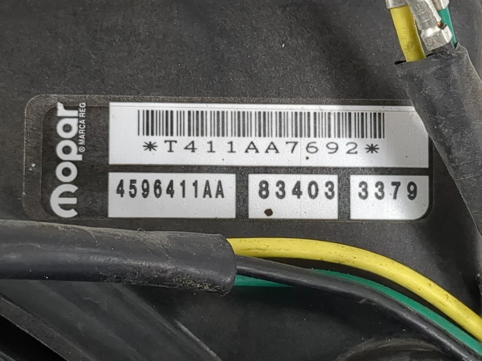 2000 - 2004 年克莱斯勒协和式电动散热器冷却风扇电机组件 956172 — 第 4/4 张图片
