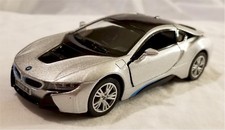 Kinsmart - 1:36 Scale Model BMW i8 Silver BBKT5379DS 