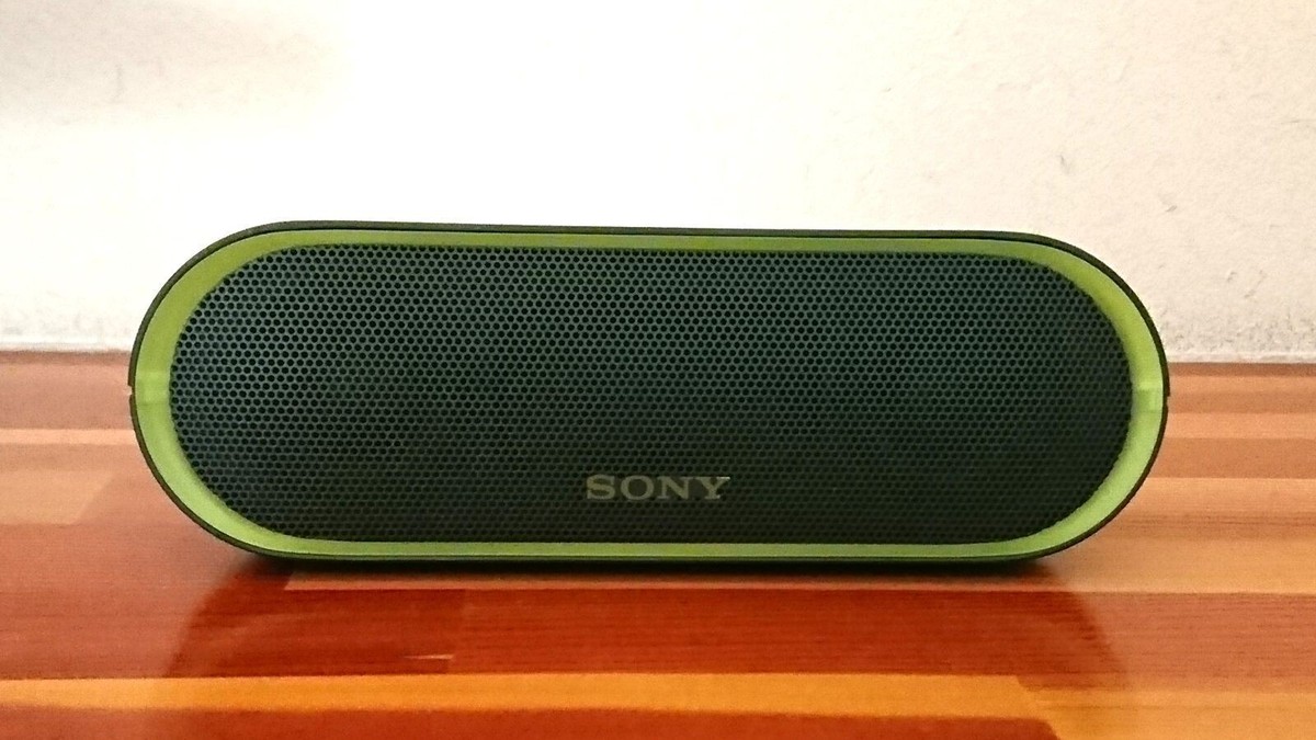 SONY SRS-XB20 Portable Bluetooth Speaker Green Good | eBay
