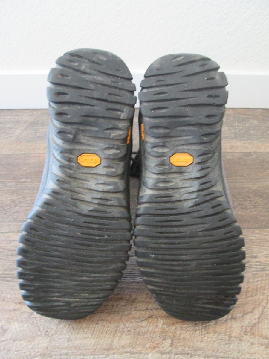 ugg adirondack iii charcoal