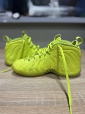 Size 5.5 - Nike Air Foamposite Pro 2021 Volt