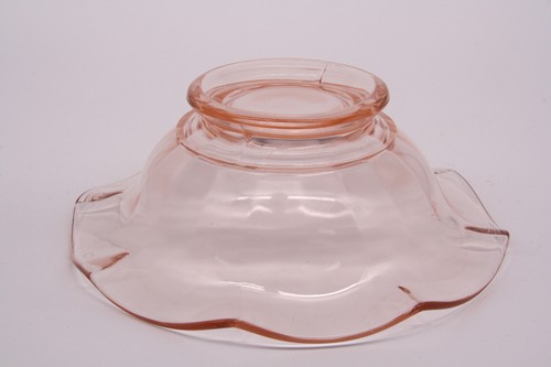 Quilted Pink Diamond Serving Bowl Depression Glass 7” 1930s Imperial Glass Co - Picture 12 of 13