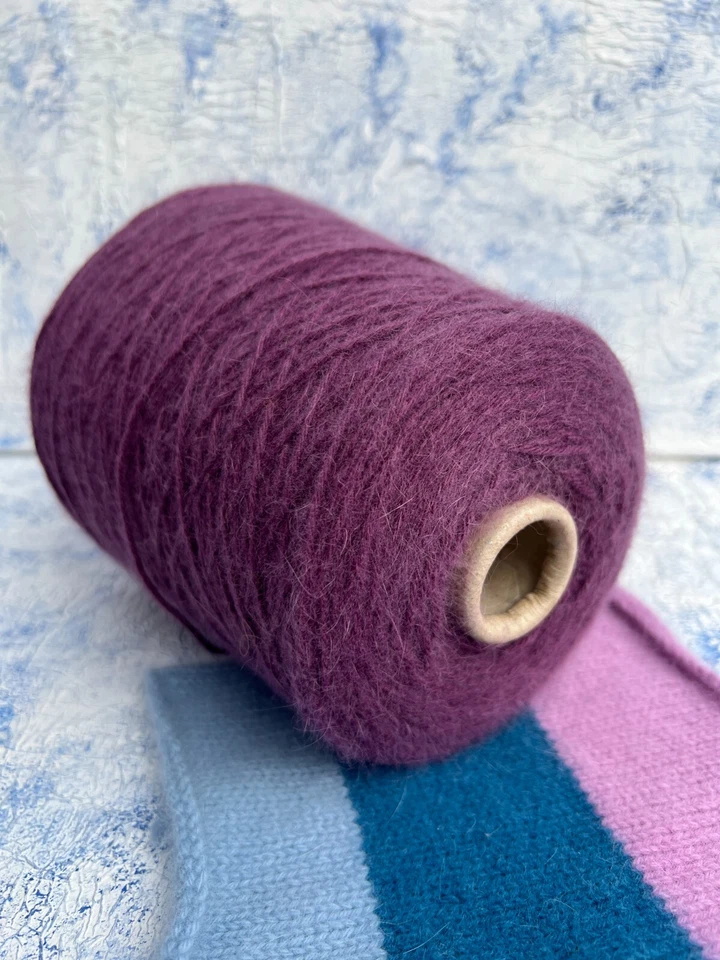 Angora Rabbit hilo suave en cono 55/35/10% Merino/Angora/PA, por 100 g (3,52 oz) Foto 4 de 4