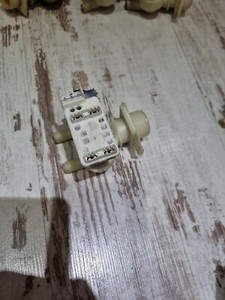 Einlassventil Ventil MAGNETVENTIL WASCHMASCHINE Siemens BOSCH  9000047098