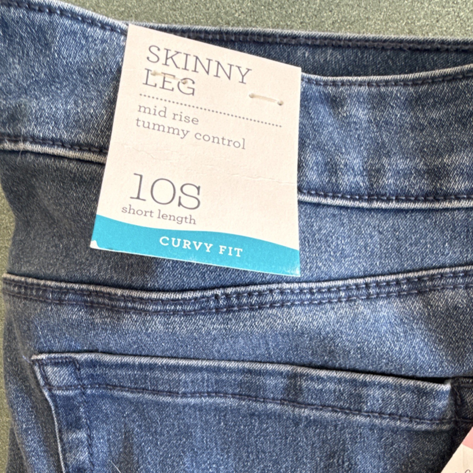 Style&co. Curvy Skinny MidRise Tummy Control Stretch Medium Wash Denim Jeans 10S