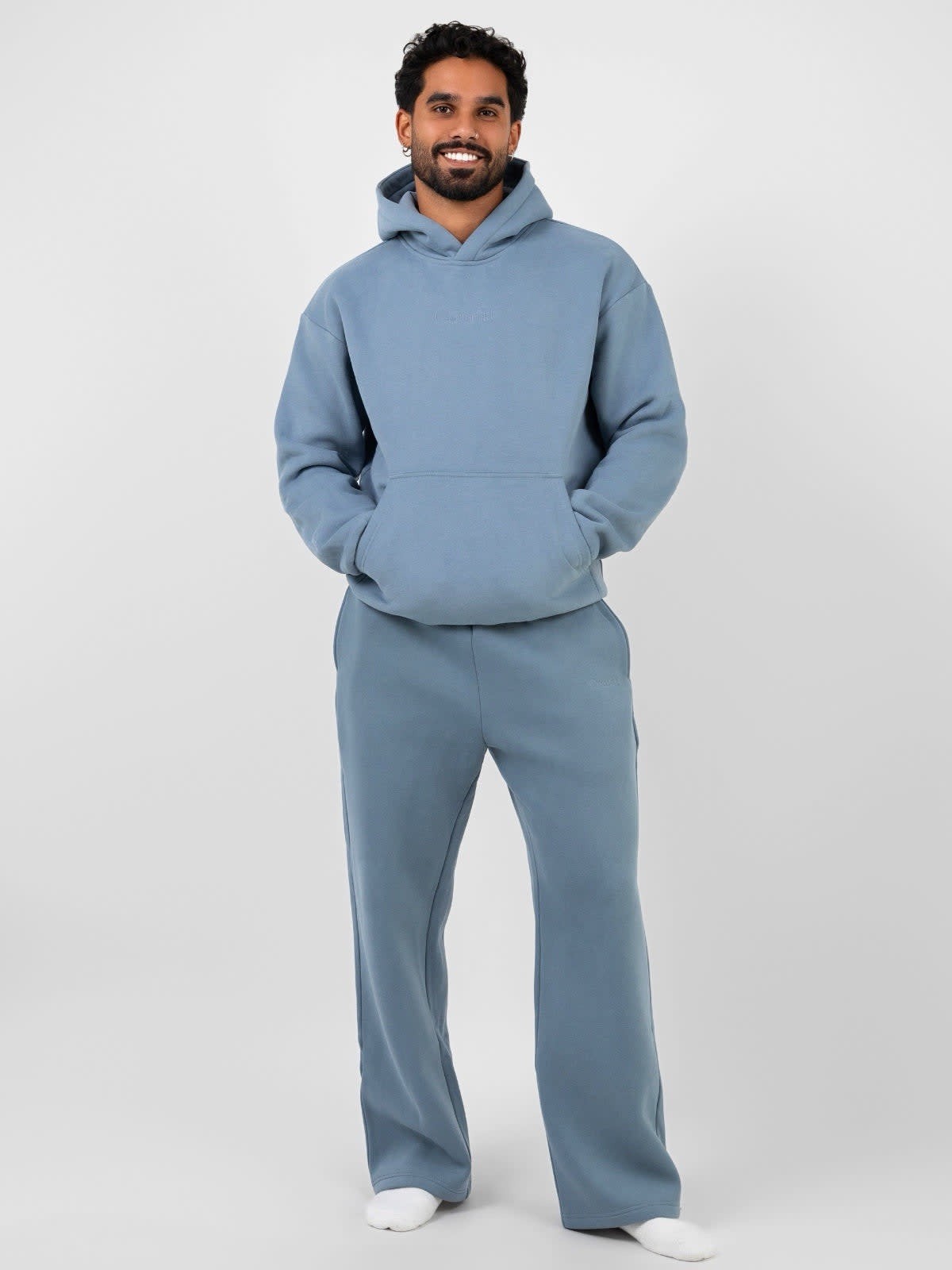 COMFRT Signature Straight Leg Sweatpants in Sky - Size Small