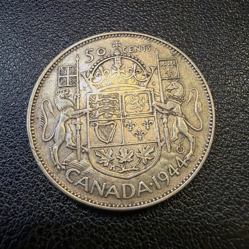 1944 Canada 50 Cents Silver Half Dollar Coin Gu414