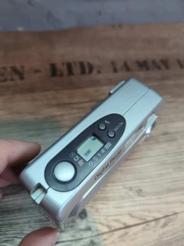 Konica Digital Camera Revio KD-100 1.3 Battery Powered Tested Working - Image 2 of 4