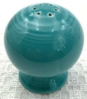 HOMER LAUGHLIN FIESTAWARE SALT or PEPPER SHAKER - TURQUOISE