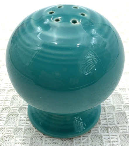 HOMER LAUGHLIN FIESTAWARE SALT or PEPPER SHAKER - TURQUOISE