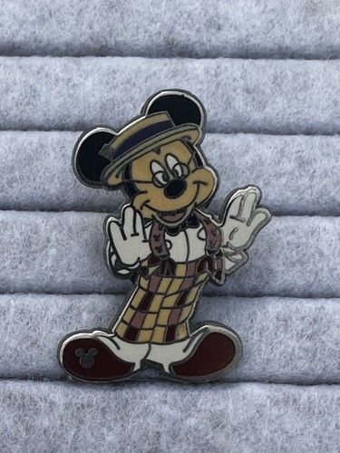Disney Pins 6 Stück WDW 2010 Scoop and Friends Hidden Mickeys with Goofy Completer - Bild 10 von 24