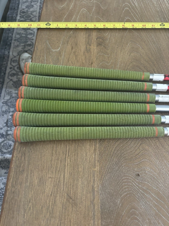 Juego de varillas de hierro rígido KBS Tour C Taper 120 g 5-PW Foto 3 de 3