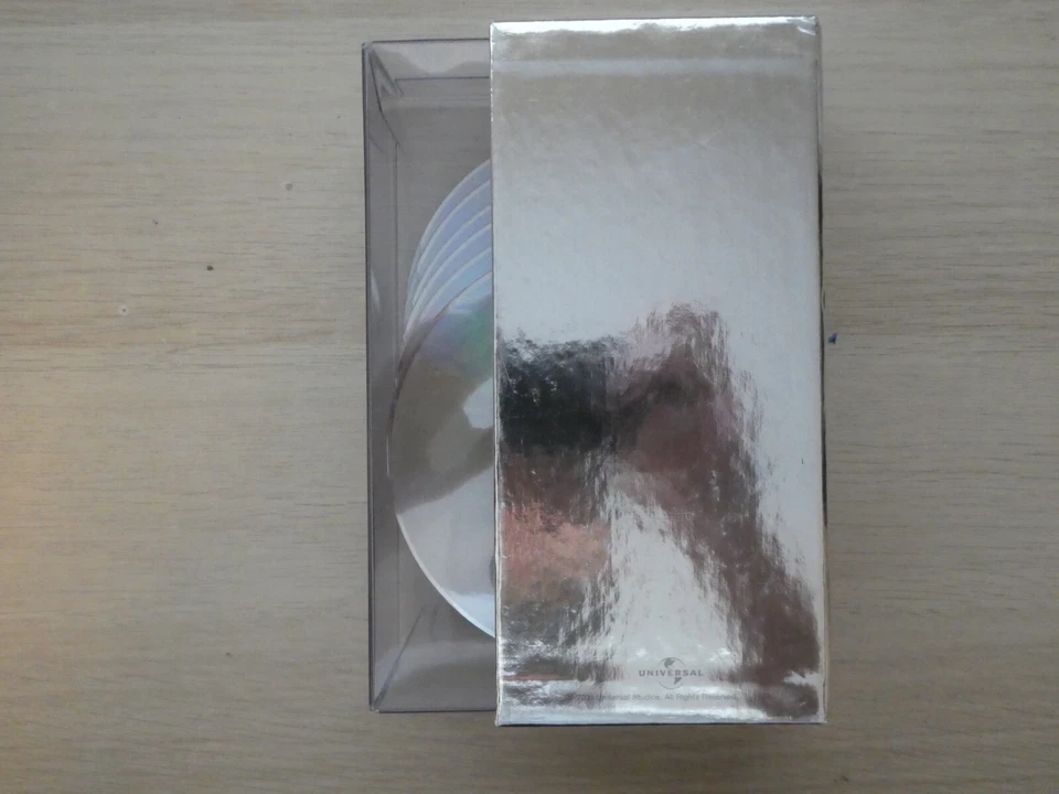 Sliders Dual Dimension Edition 1st & 2nd Season DVD 6 Disc Set 2004 - Image 2 of 4