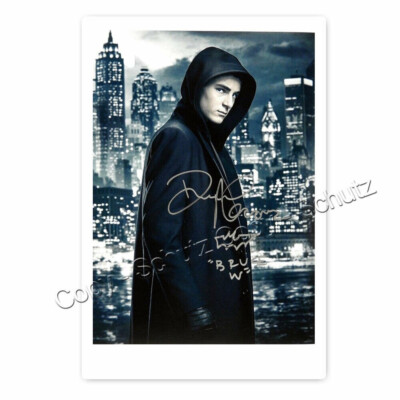 David Mazouz spielt Bruce Wayne in Gotham - Autogrammfotokarte [AK2]