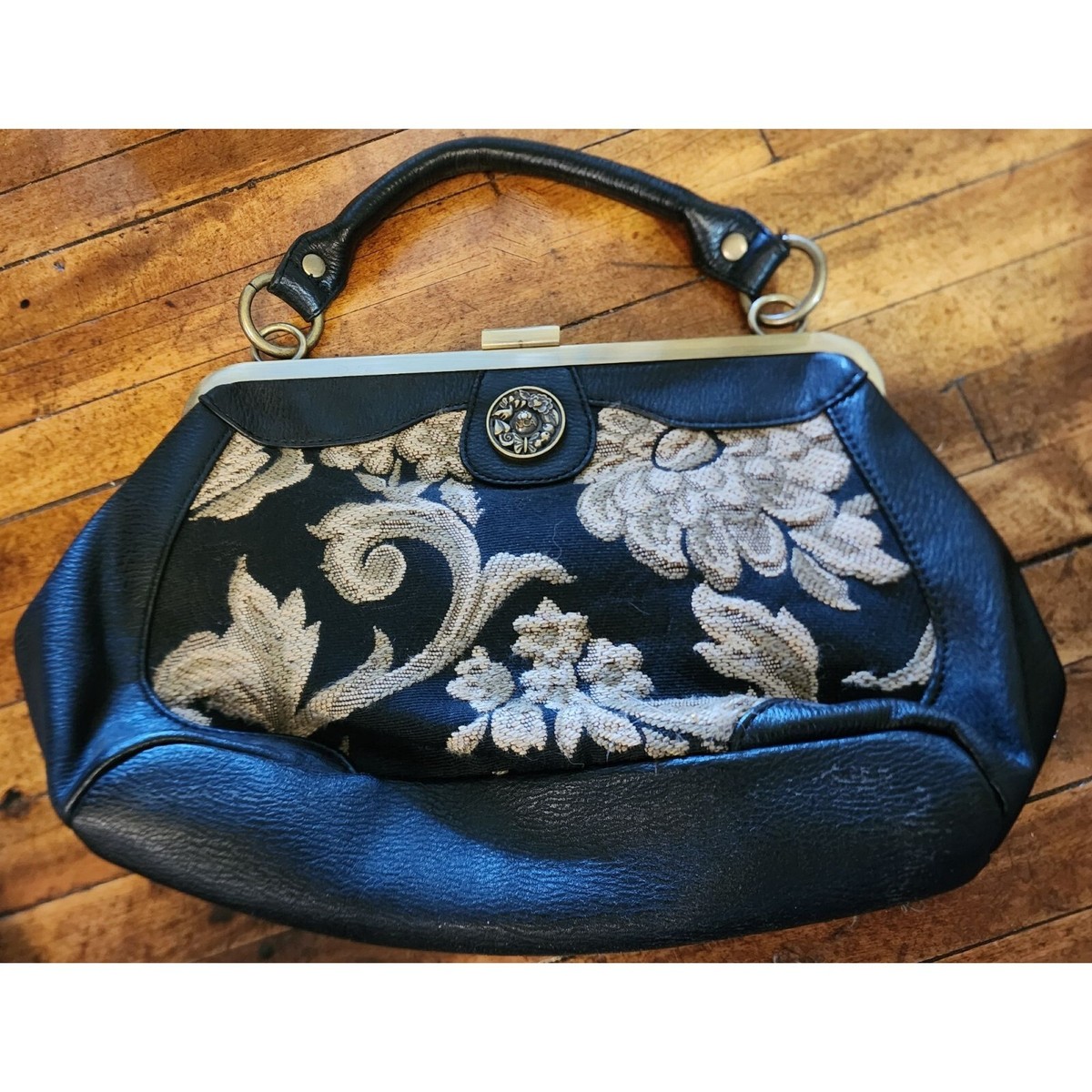 Vintage Nica Floral Embroidered Leather Purse With Clasp Closure Top  Handle