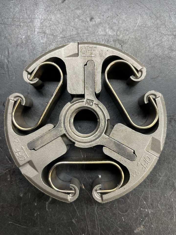 Sostituzione volano per motosega Husqvarna 362 365 371 372 385