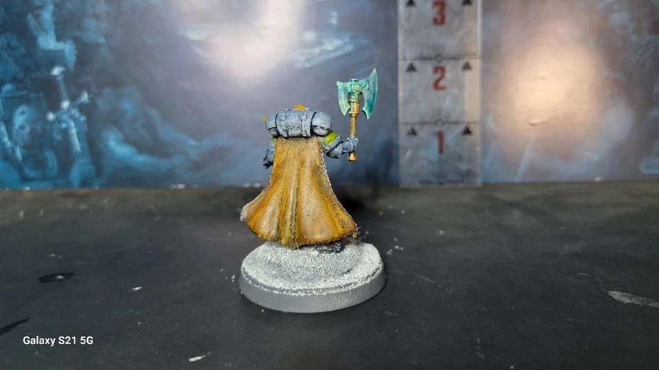 For Warhammer 40K Space Wolves Pinup painted Miniatures female Space Marine - Image 3 of 4