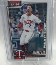 2024 Topps Series 1 Brooks Lee WALK this WAY Insert #85 Twins