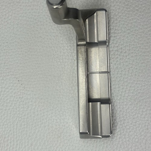 Left Scotty Cameron studio Select NEWPORT 2 33.25in - Picture 3 of 16